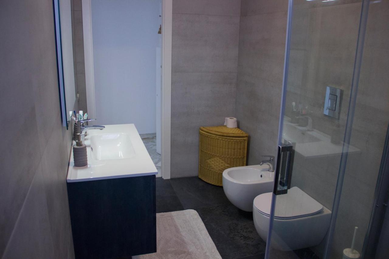 Apple Guest House Бари Экстерьер фото