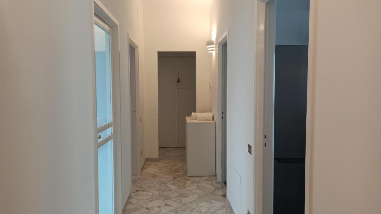 Apple Guest House Бари Экстерьер фото