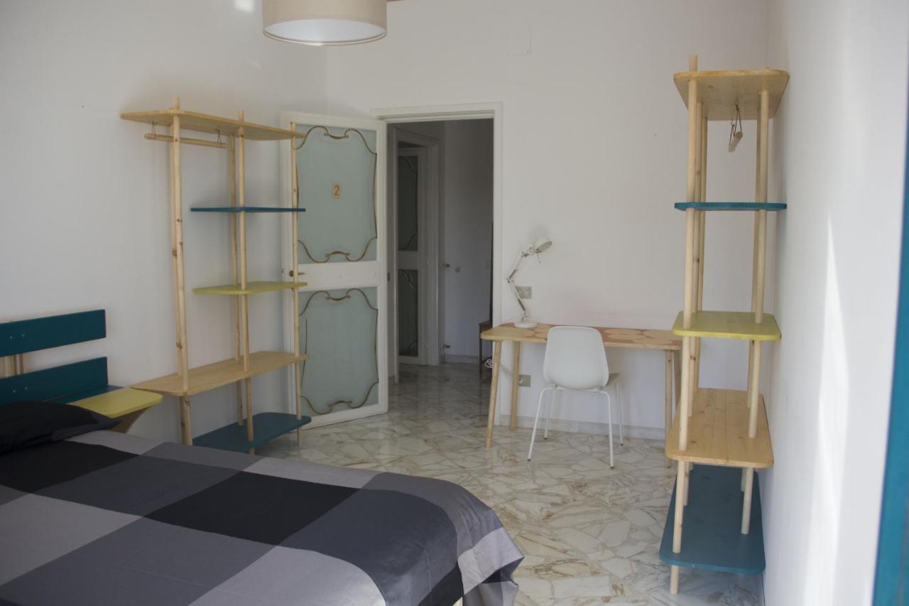 Apple Guest House Бари Экстерьер фото